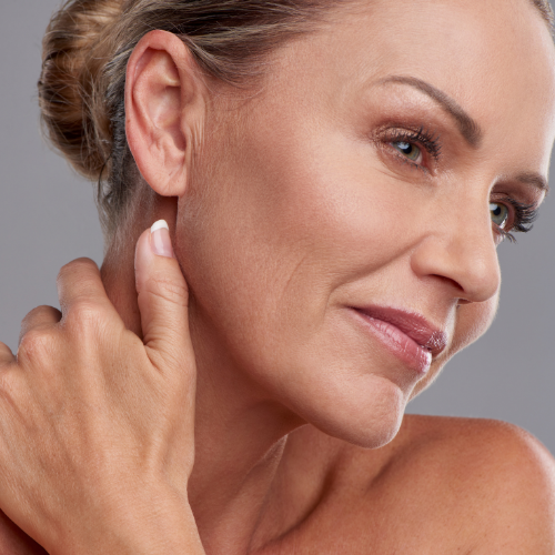  Discover a gentle DR.MESO® collagen skincare routine