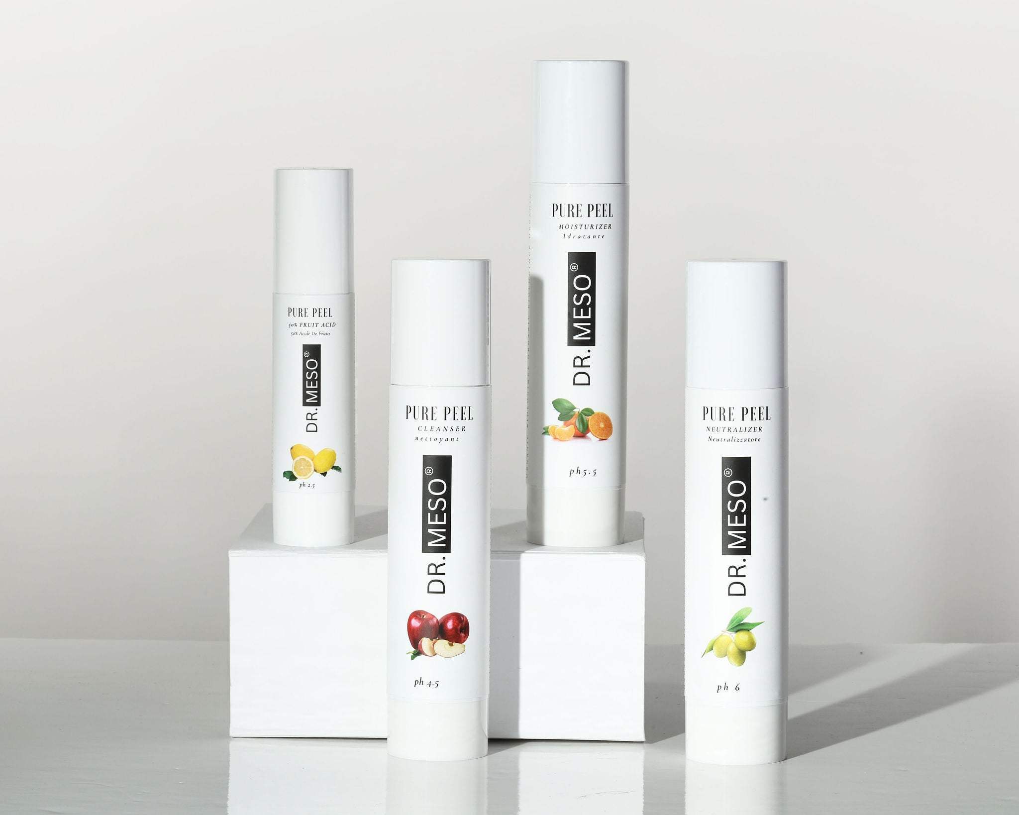 Pure Peel Kit skincare peeling treatment set with solution and tools.
